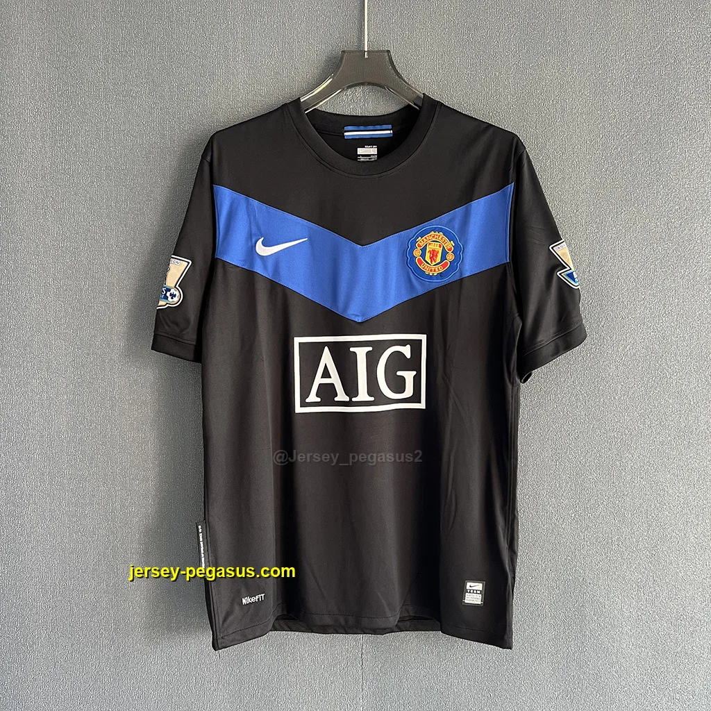 Man Utd Retro 09-10 Away Man Utd Retro 09-10 Away