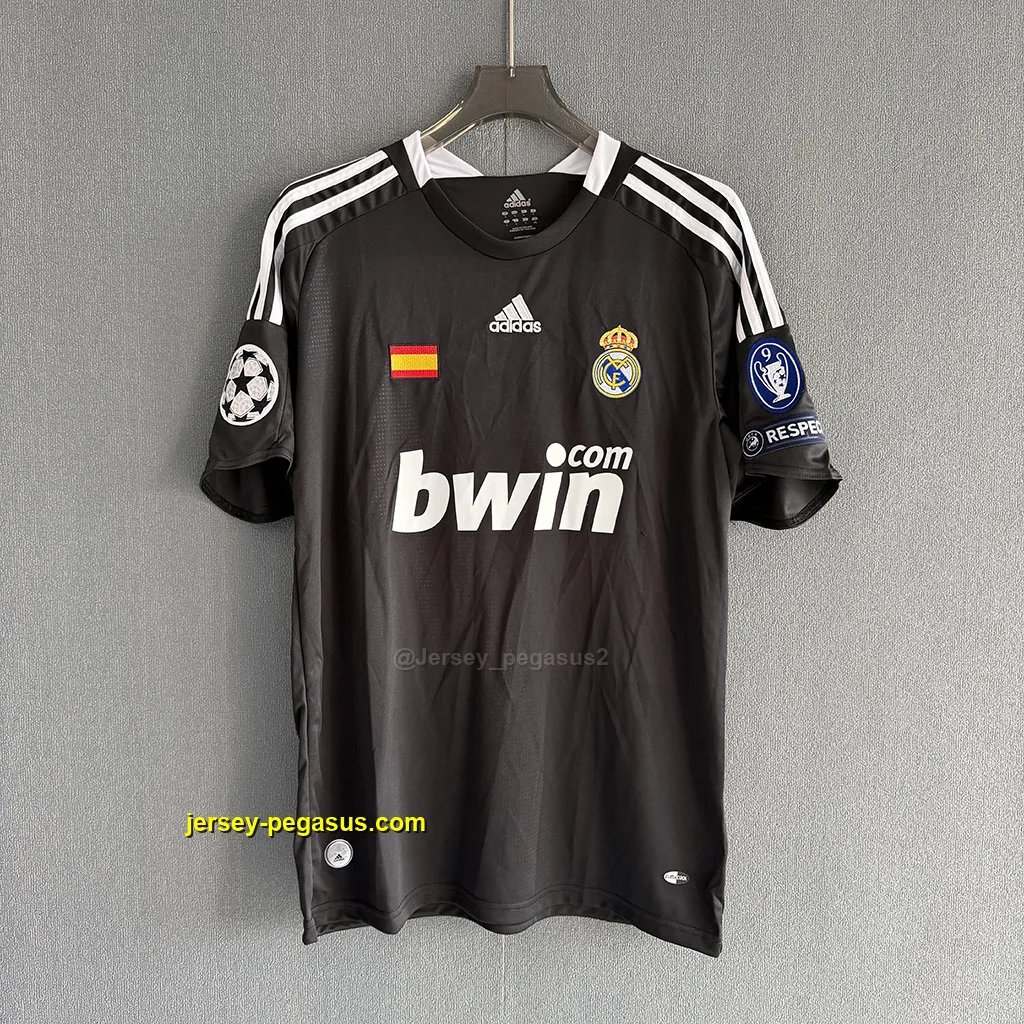 Real Madrid Retro 09-10 Third Real Madrid Retro 09-10 Third