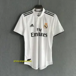 Real Madrid Retro 18-19 Home Player Version