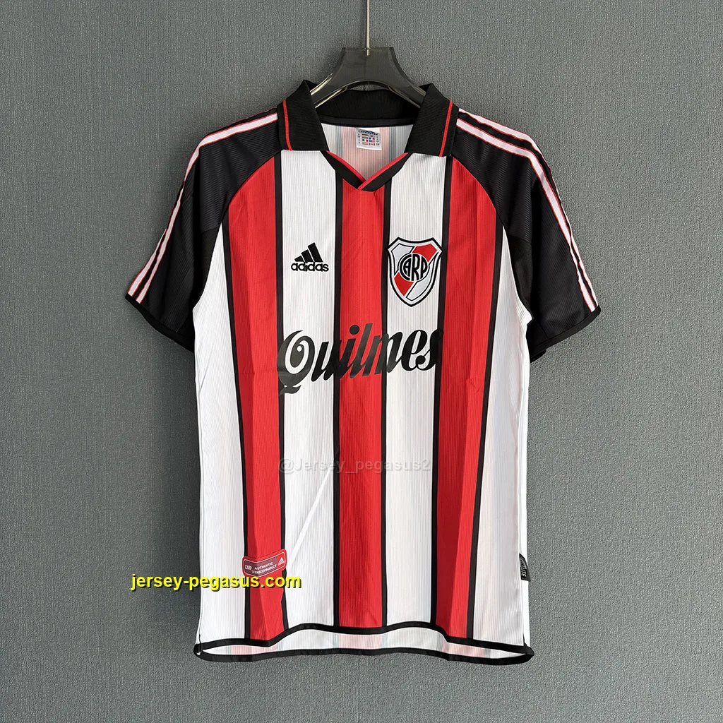River Plate Retro 01-02 Away