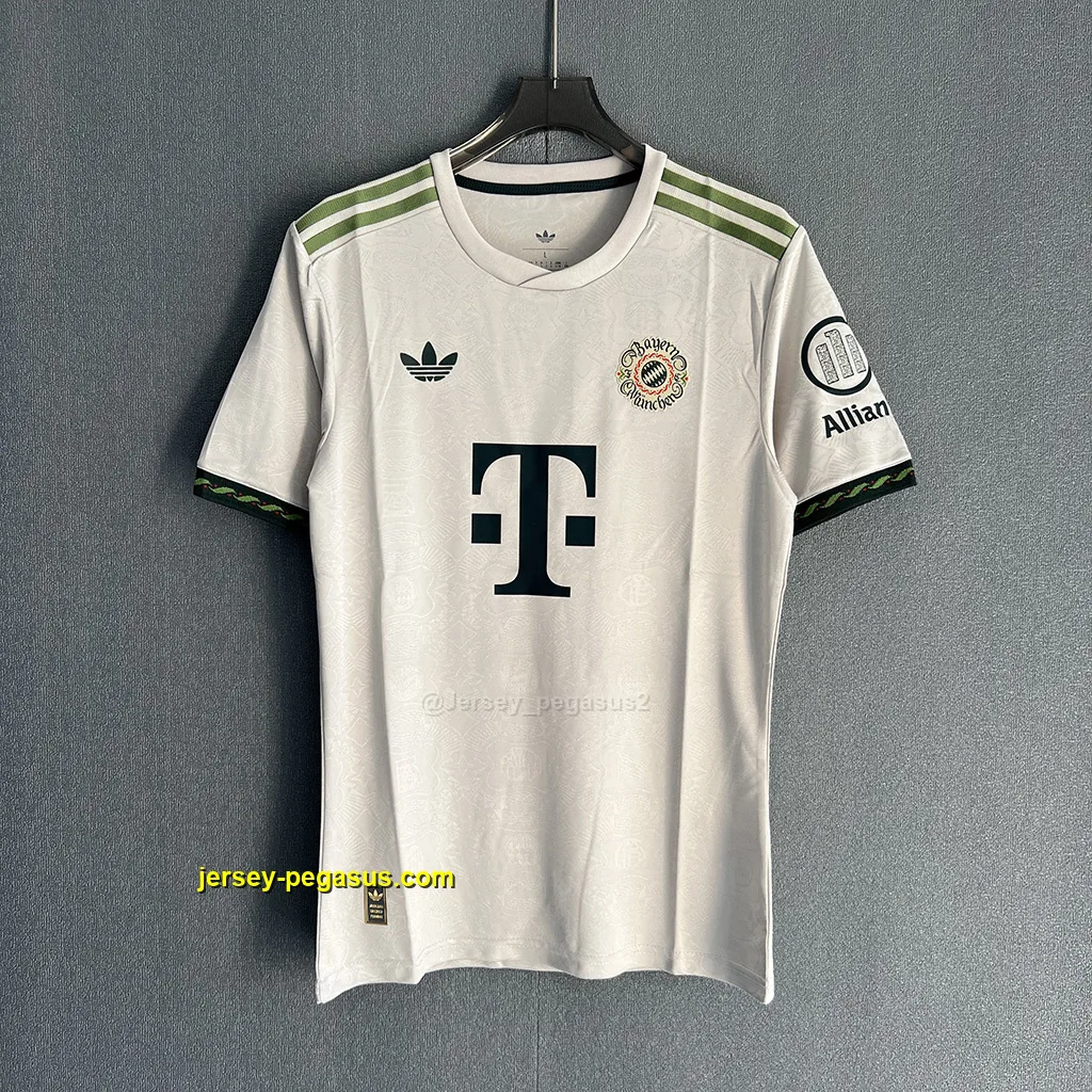 Bayern Munich Oktoberfest Player Version Bayern Munich Oktoberfest Player Version