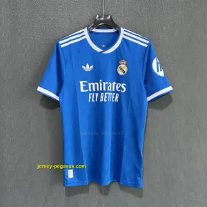 Real Madrid Third Player Version