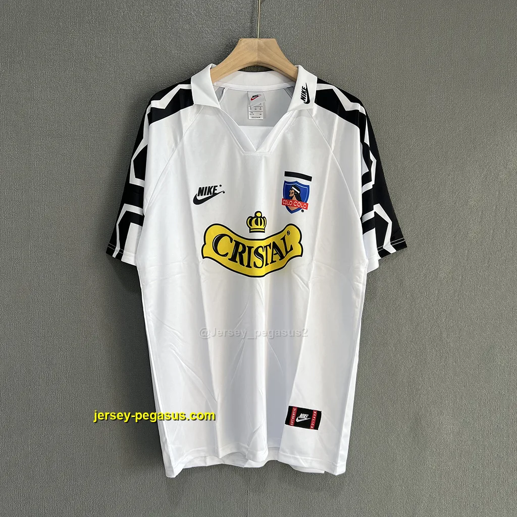 Colo-Colo Retro 95 Home Colo-Colo Retro 95 Home