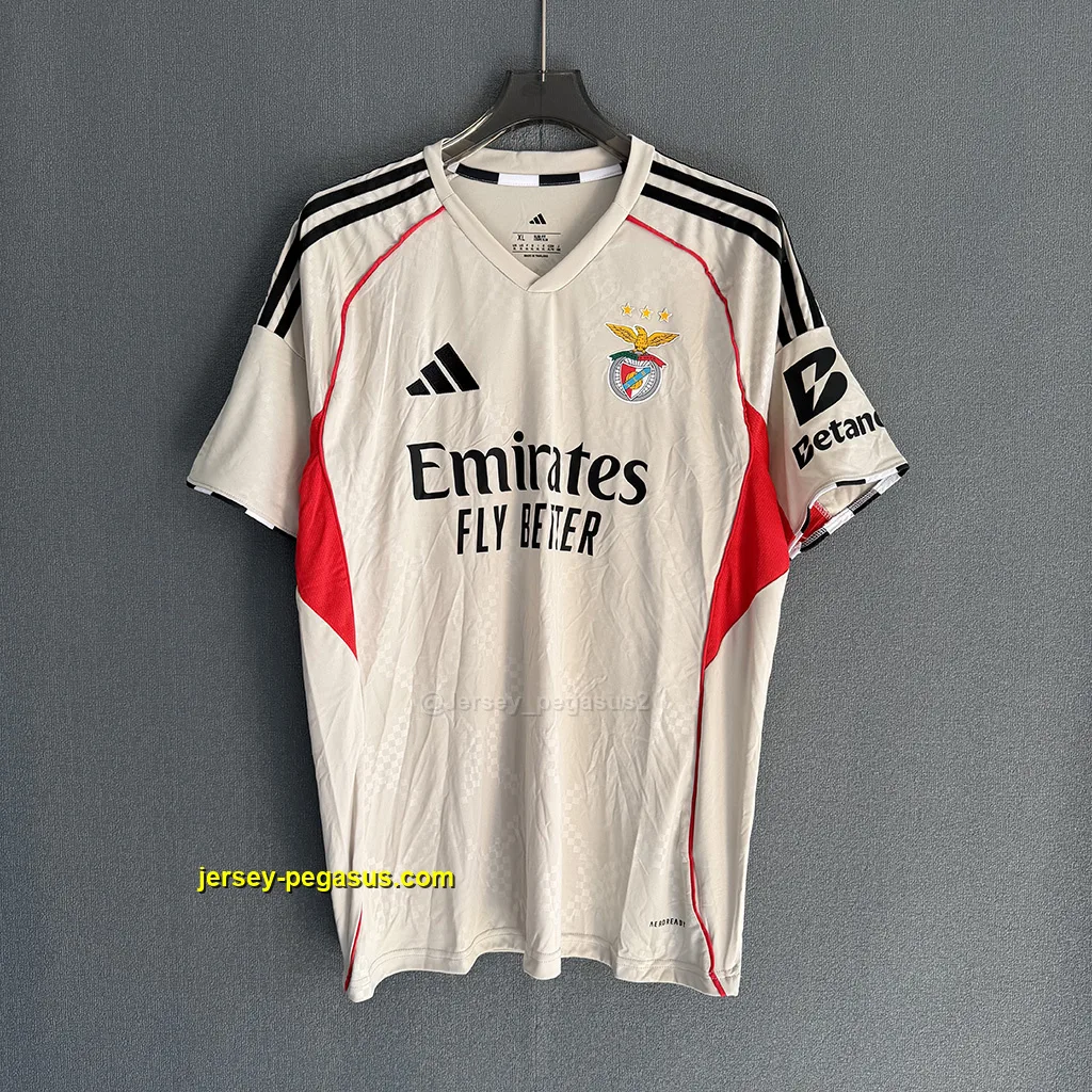 SL Benfica Away