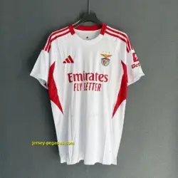 SL Benfica Third
