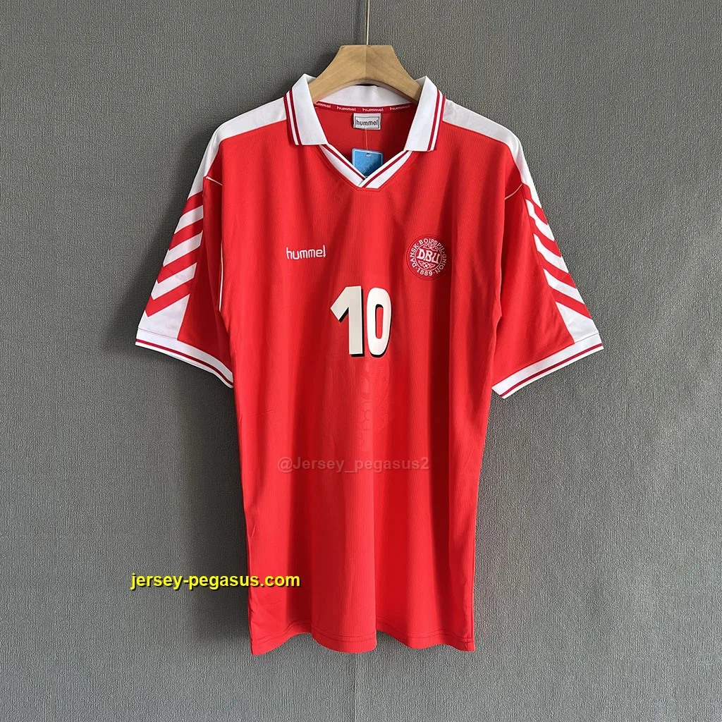 Denmark Retro 98 Home