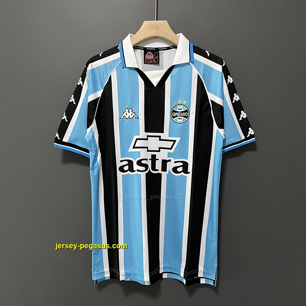 Gremio Retro 2000 Home