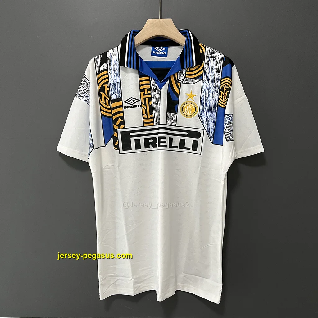 Inter Milano Retro 95-96 Away Inter Milano Retro 95-96 Away
