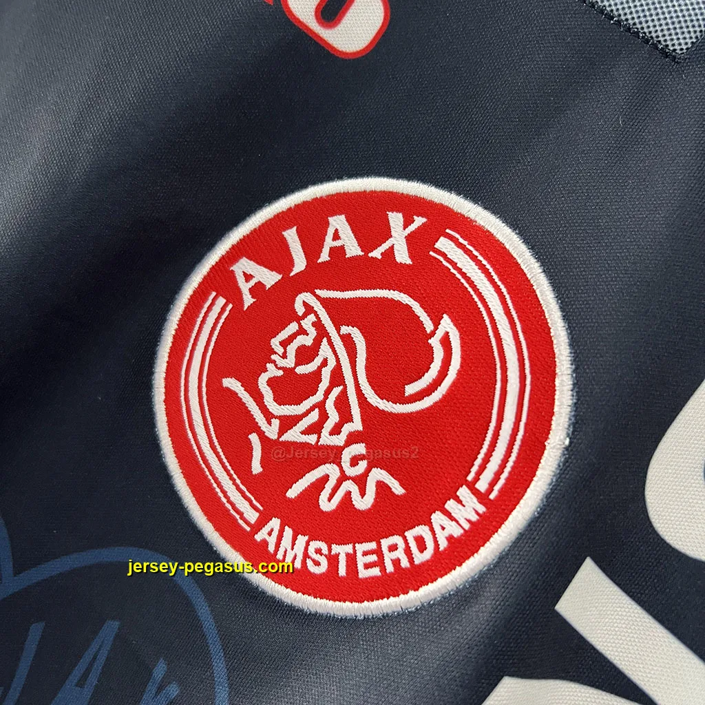 Ajax Retro 97-98 Away