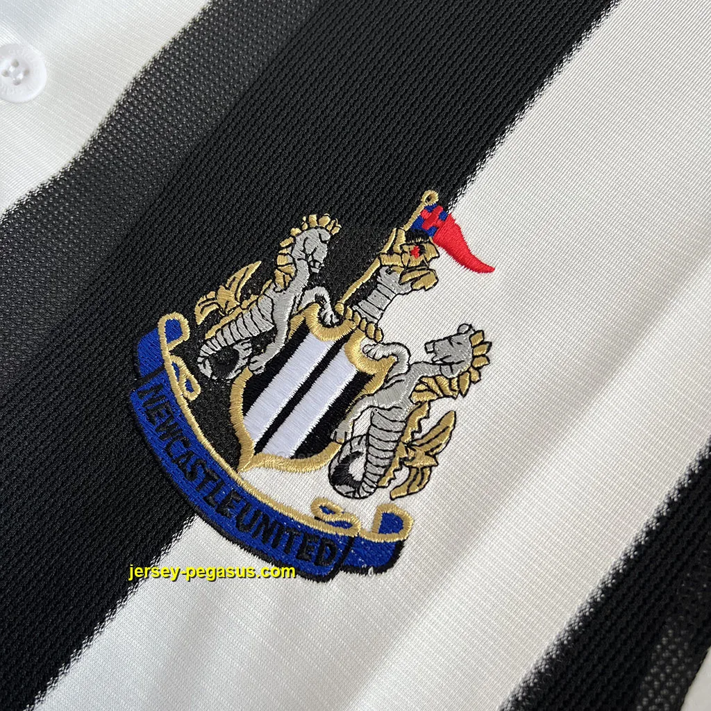 Newcastle United Retro 95-97 Home Newcastle United Retro 95-97 Home