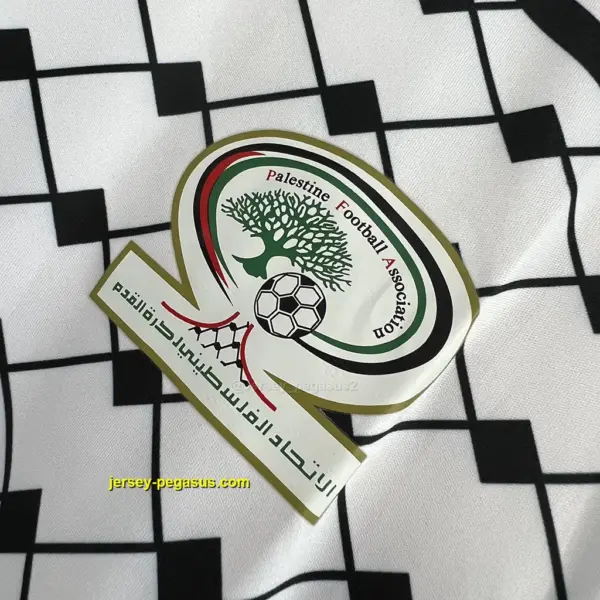 Palestino Retro 16-17 Home