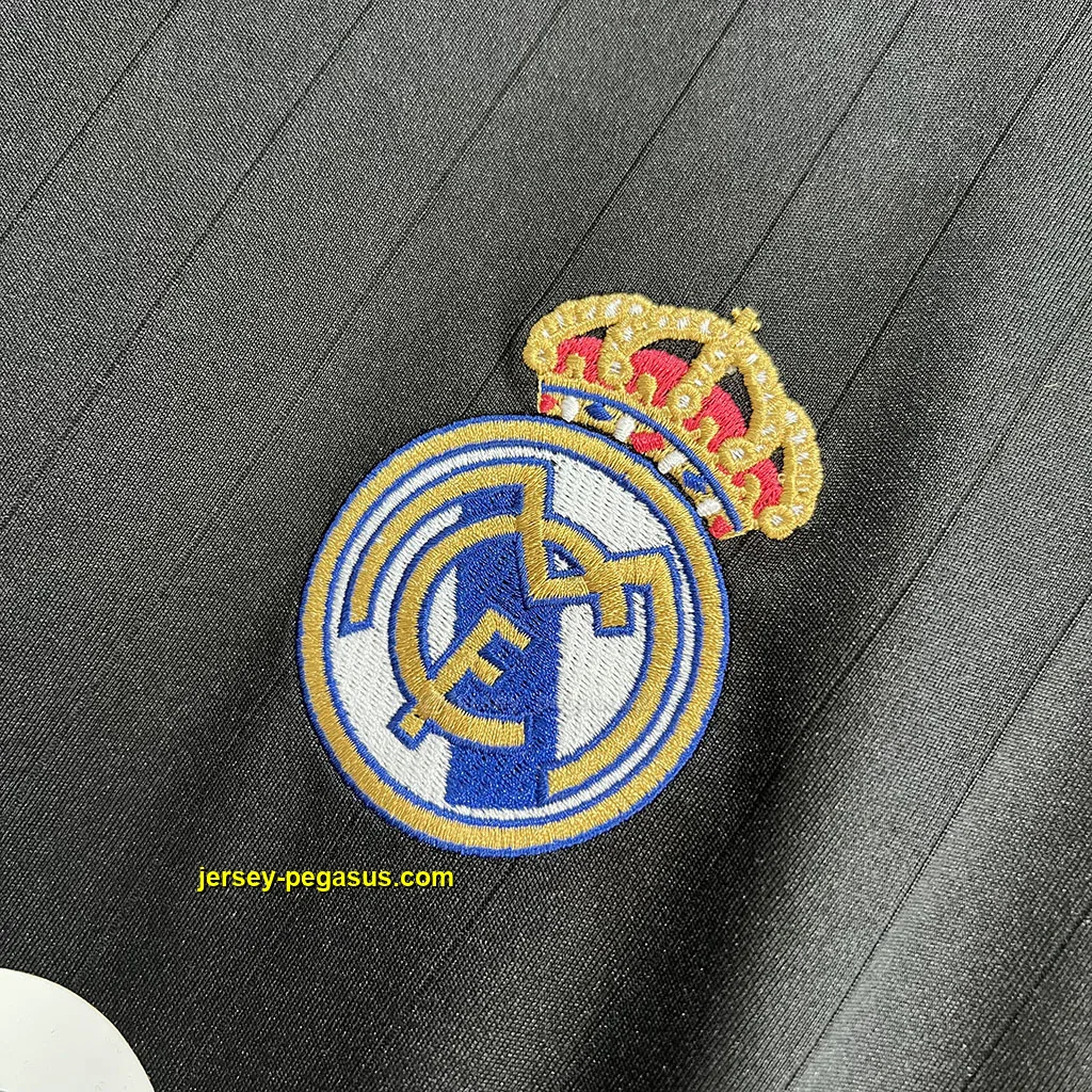 Real Madrid Retro 06-07 Third
