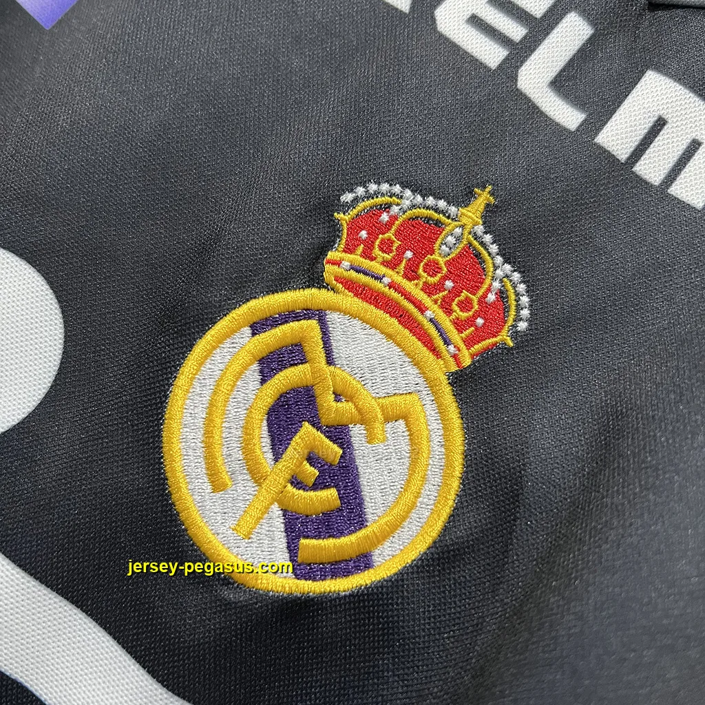 Real Madrid Retro 97-98 Third Real Madrid Retro 97-98 Third