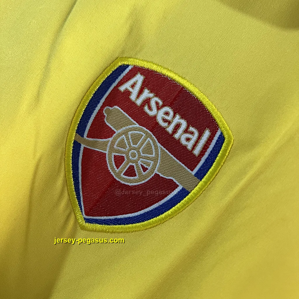 Arsenal Retro 03-05 Away