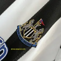Newcastle United Retro 03-05 Home LONG SLEEVES