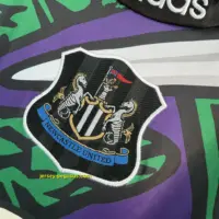 Newcastle United Retro 95-96 GK LONG SLEEVES Newcastle United Retro 95-96 GK LONG SLEEVES