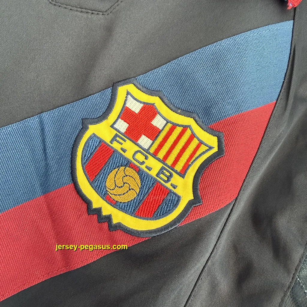 Barcelona Retro 02-03 Away