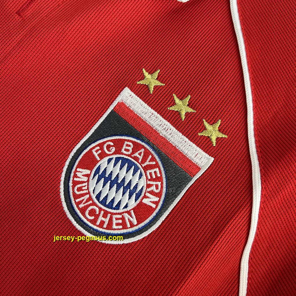 Bayern Munich Retro 05-06 Home