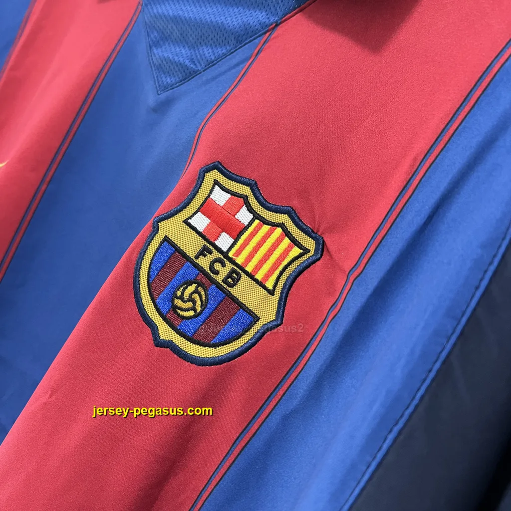 Barcelona Retro 03-04 Home Barcelona Retro 03-04 Home