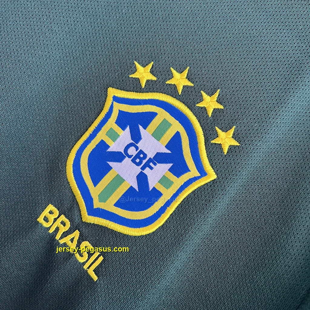 Brazil Retro 1998 GK Green Brazil Retro 1998 GK Green
