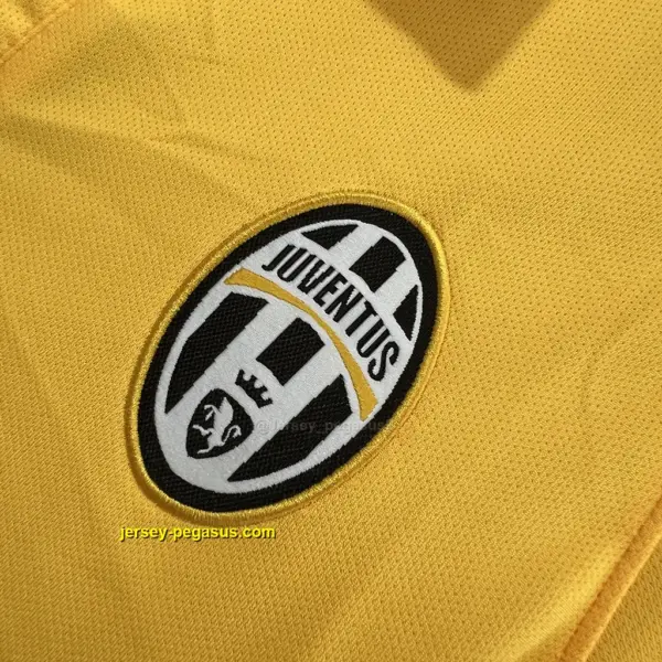 Juventus Retro 12-13 Third