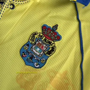 Las Palmas Retro 98-99 Home