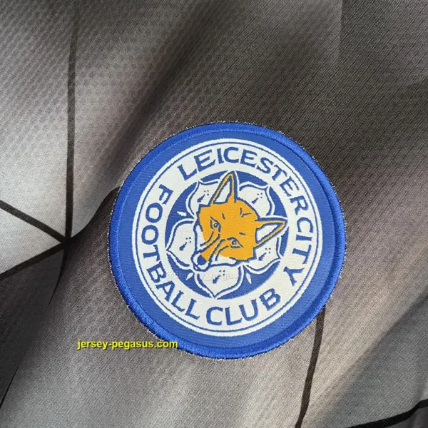 Leicester City Retro 15-16 Away