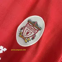 Liverpool Retro 98-00 Home