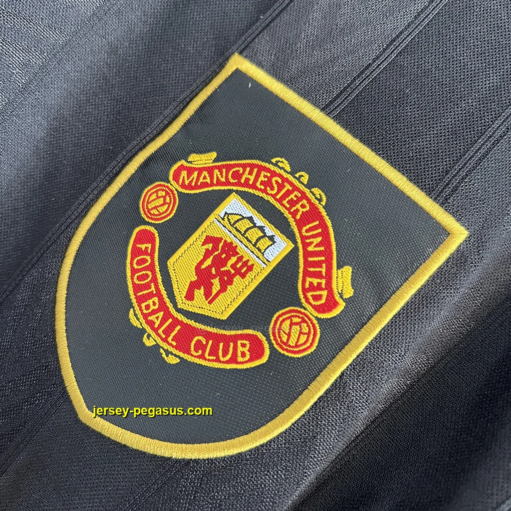 Man Utd Retro 93-95 Away Man Utd Retro 93-95 Away