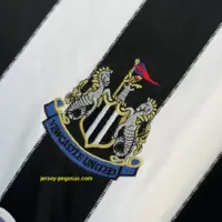 Newcastle United Retro 00-01 Home
