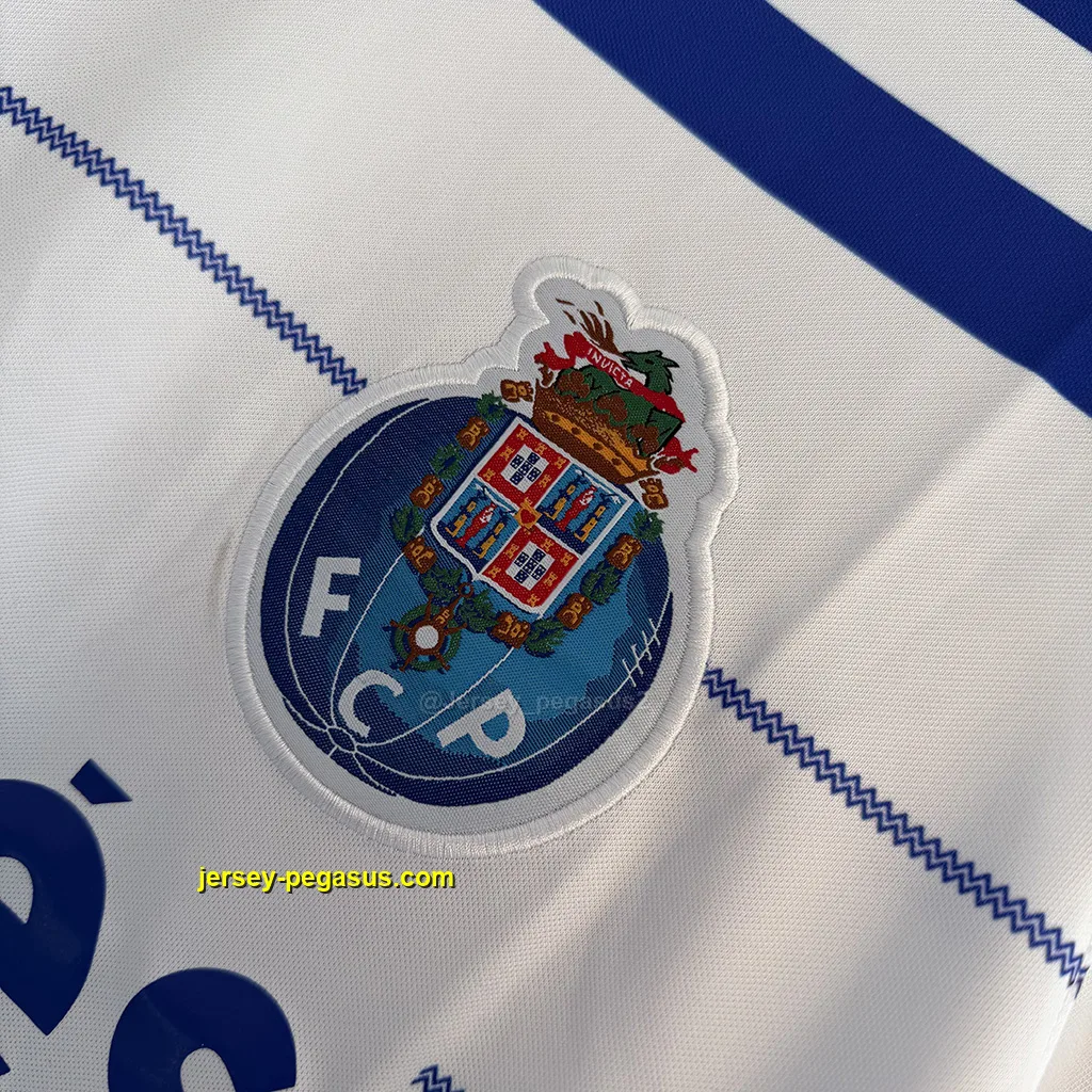 Porto Retro85–86 Away