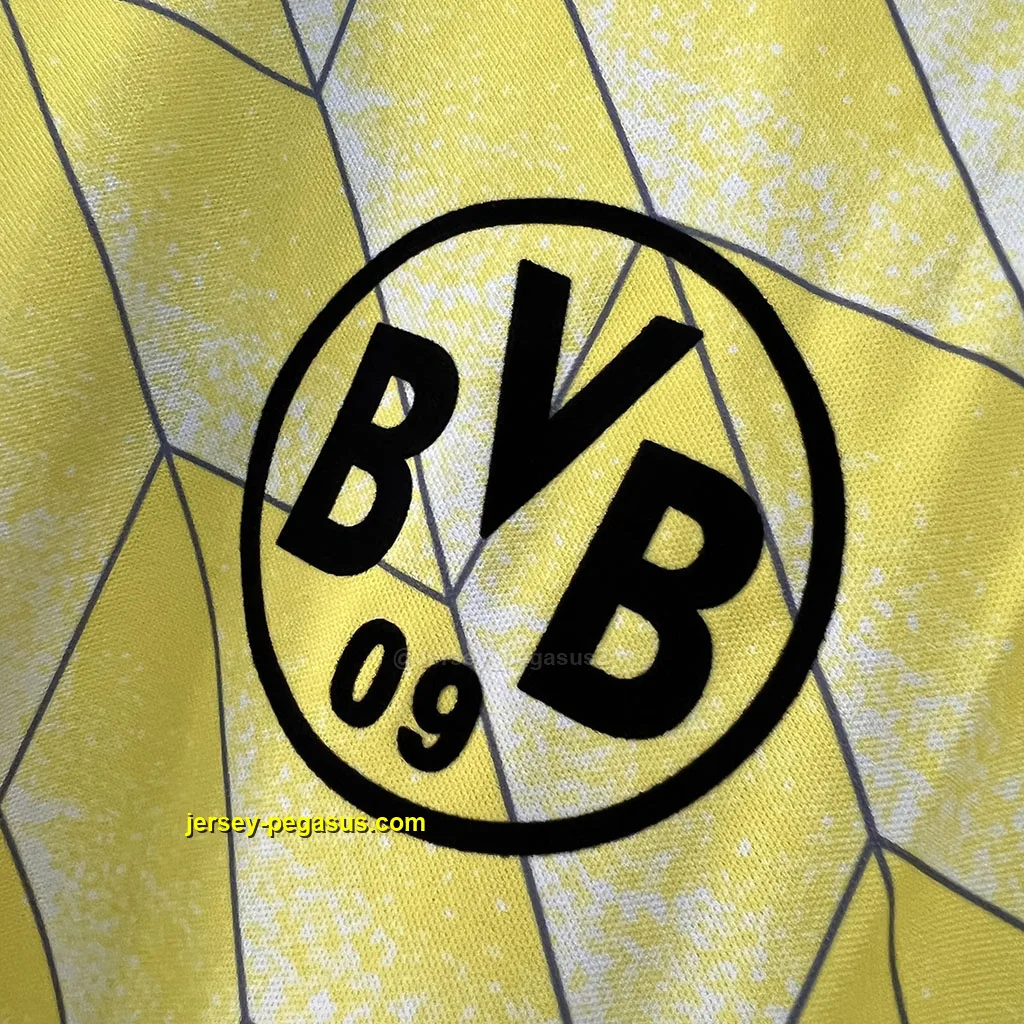 Borussia Dortmund Retro 87-88 Home Borussia Dortmund Retro 87-88 Home