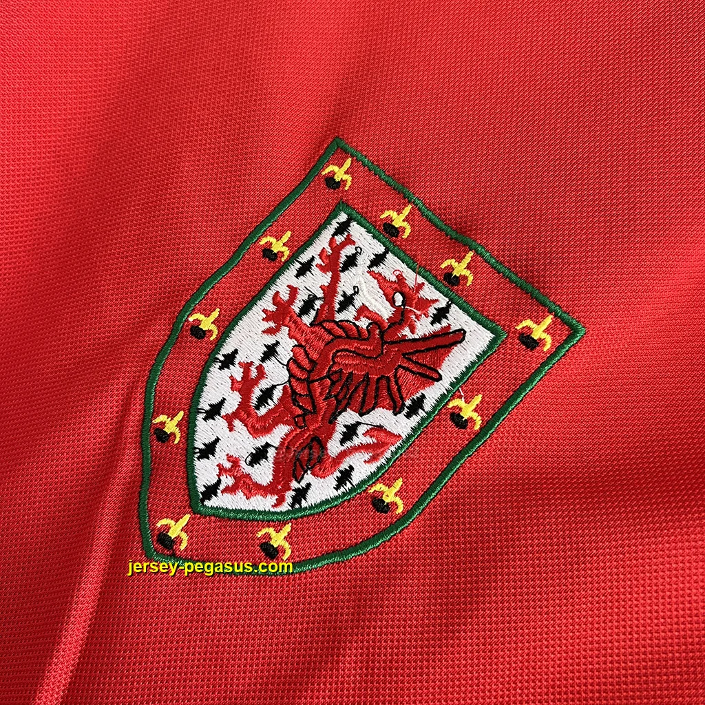 Wales Retro 1982 Home Wales Retro 1982 Home