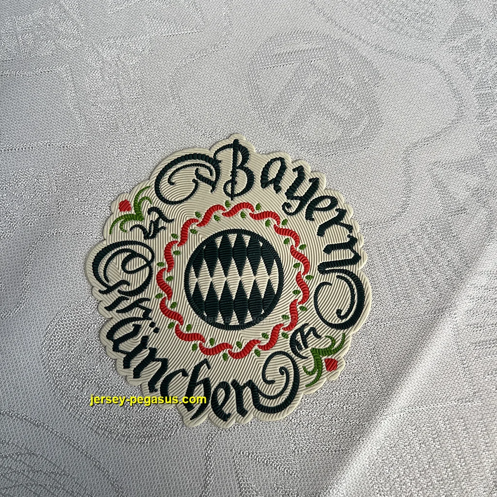 Bayern Munich Oktoberfest Player Version Bayern Munich Oktoberfest Player Version