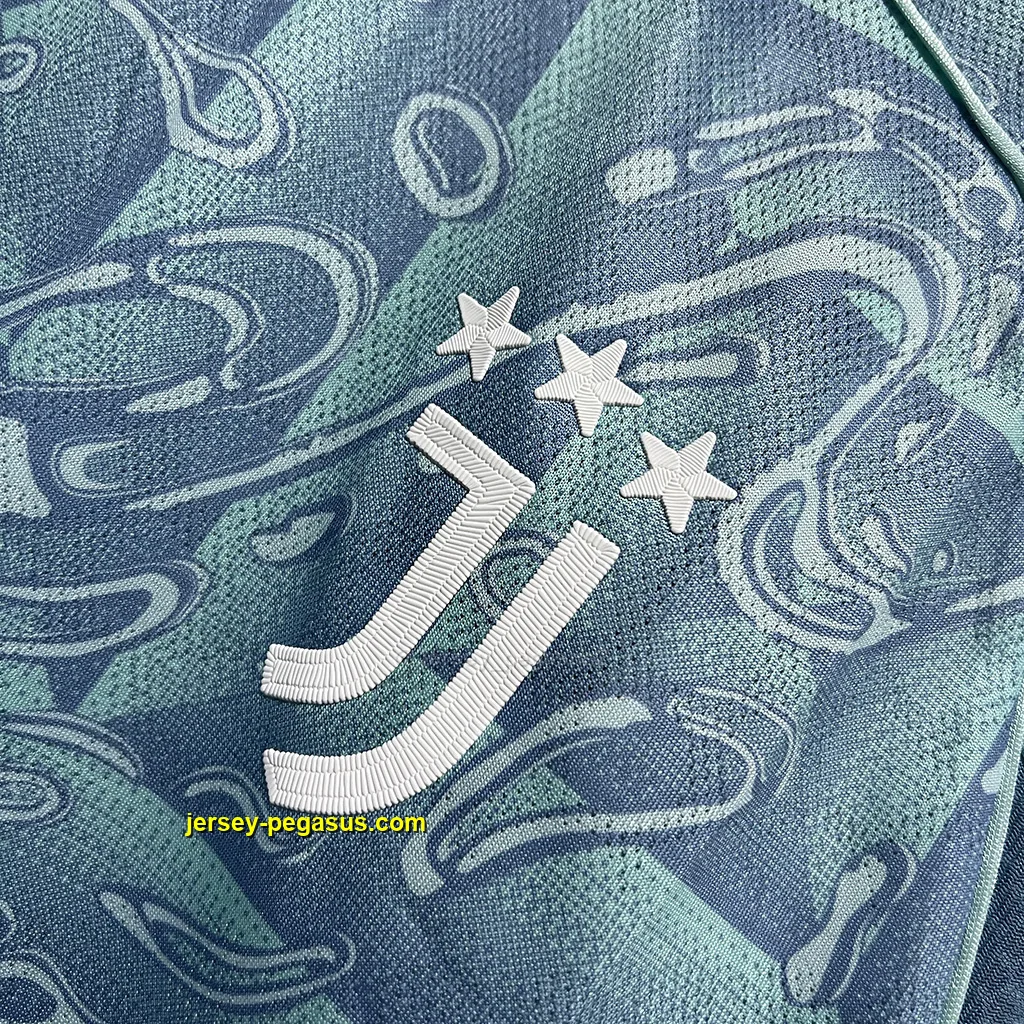Juventus Away Player Version Juventus Away Player Version