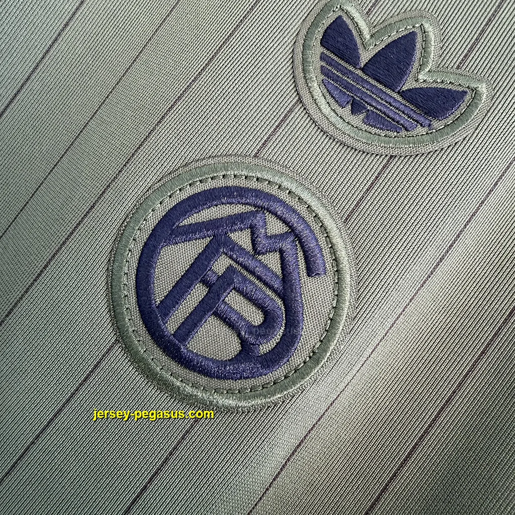 Bayern Munich Terrace Icons Green