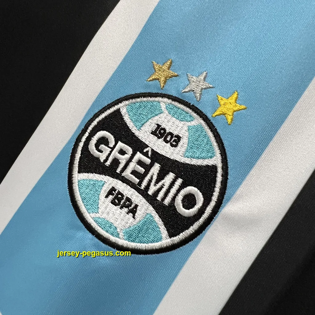 Gremio Retro 2000 Home