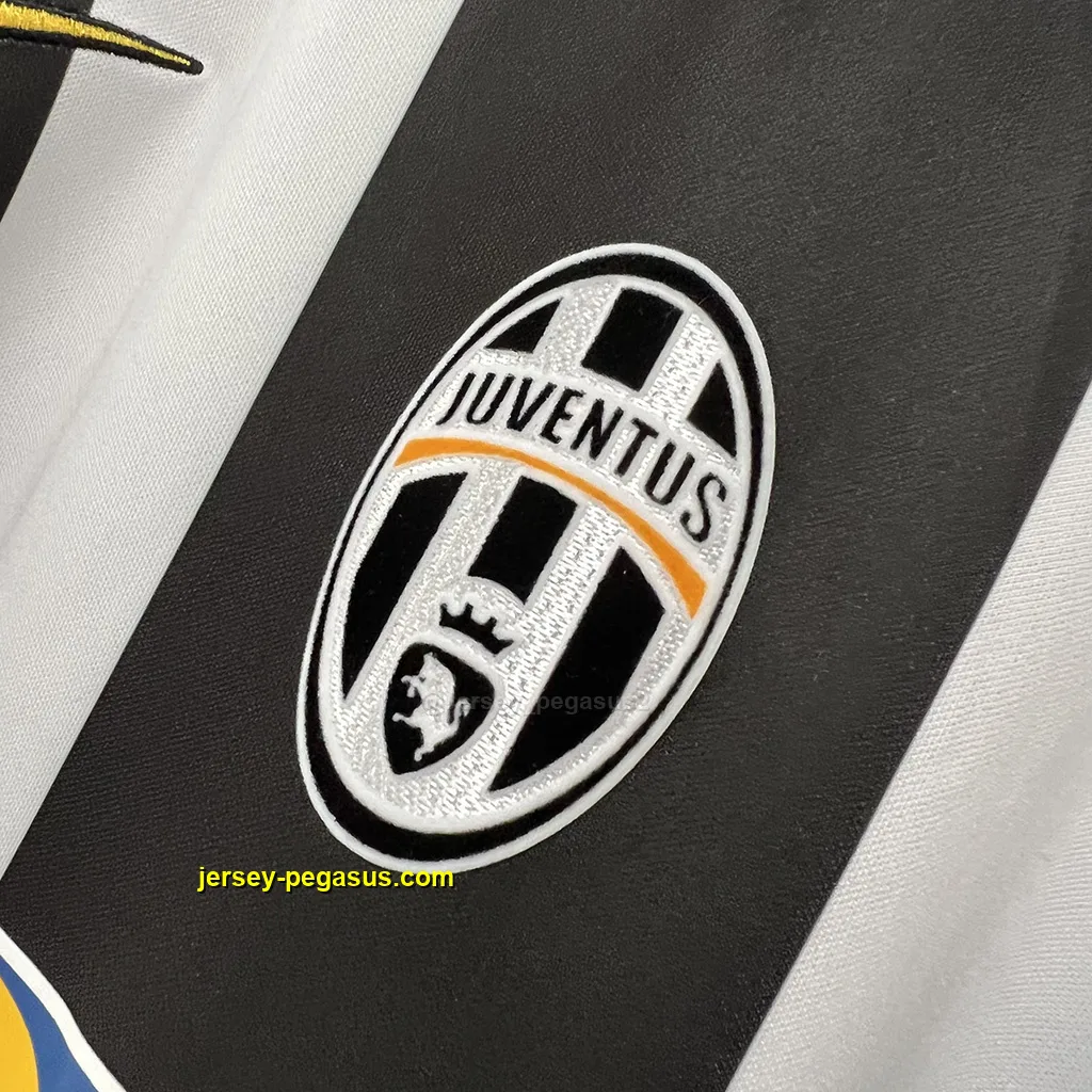 Juventus Retro 04-05 Home