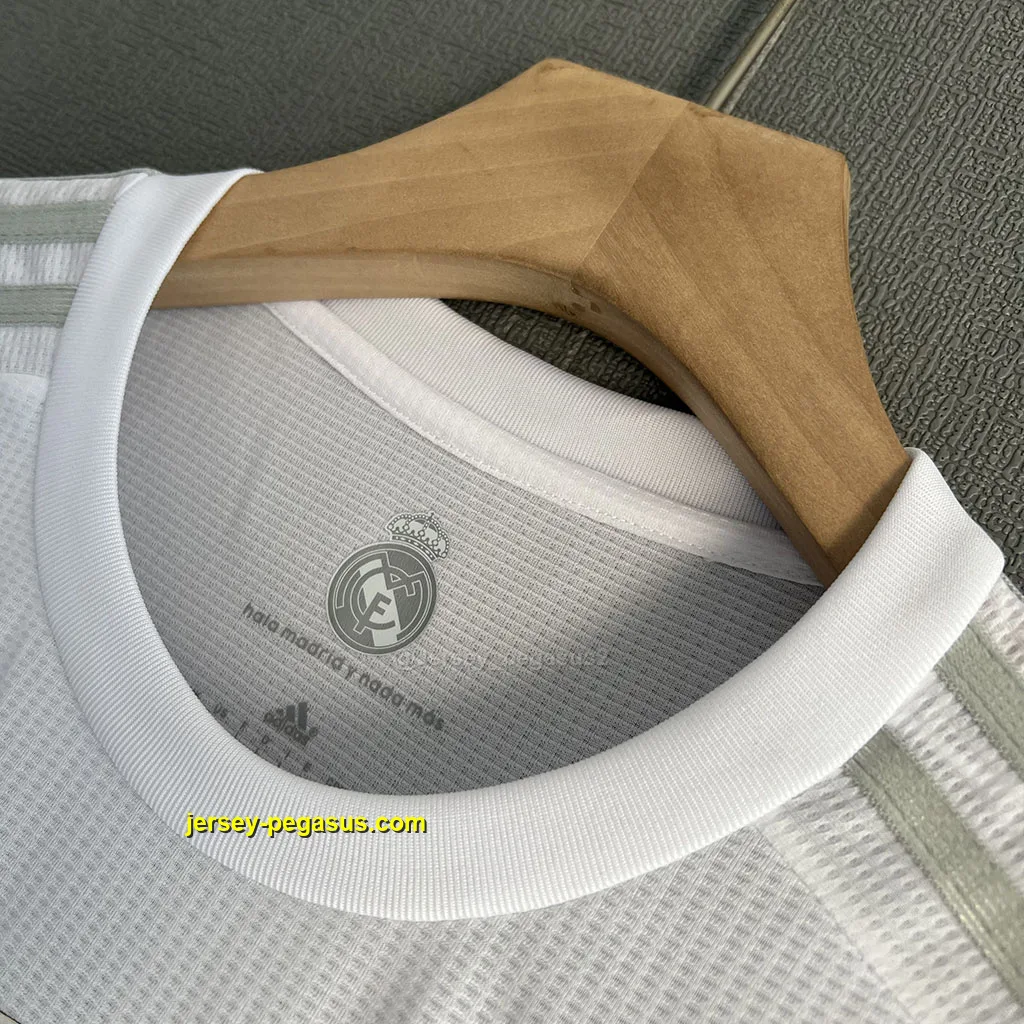 Real Madrid Retro 15-16 Home