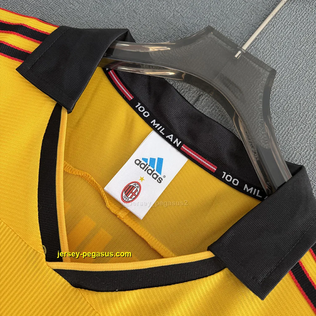 AC Milan Retro 99-00 Away AC Milan Retro 99-00 Away