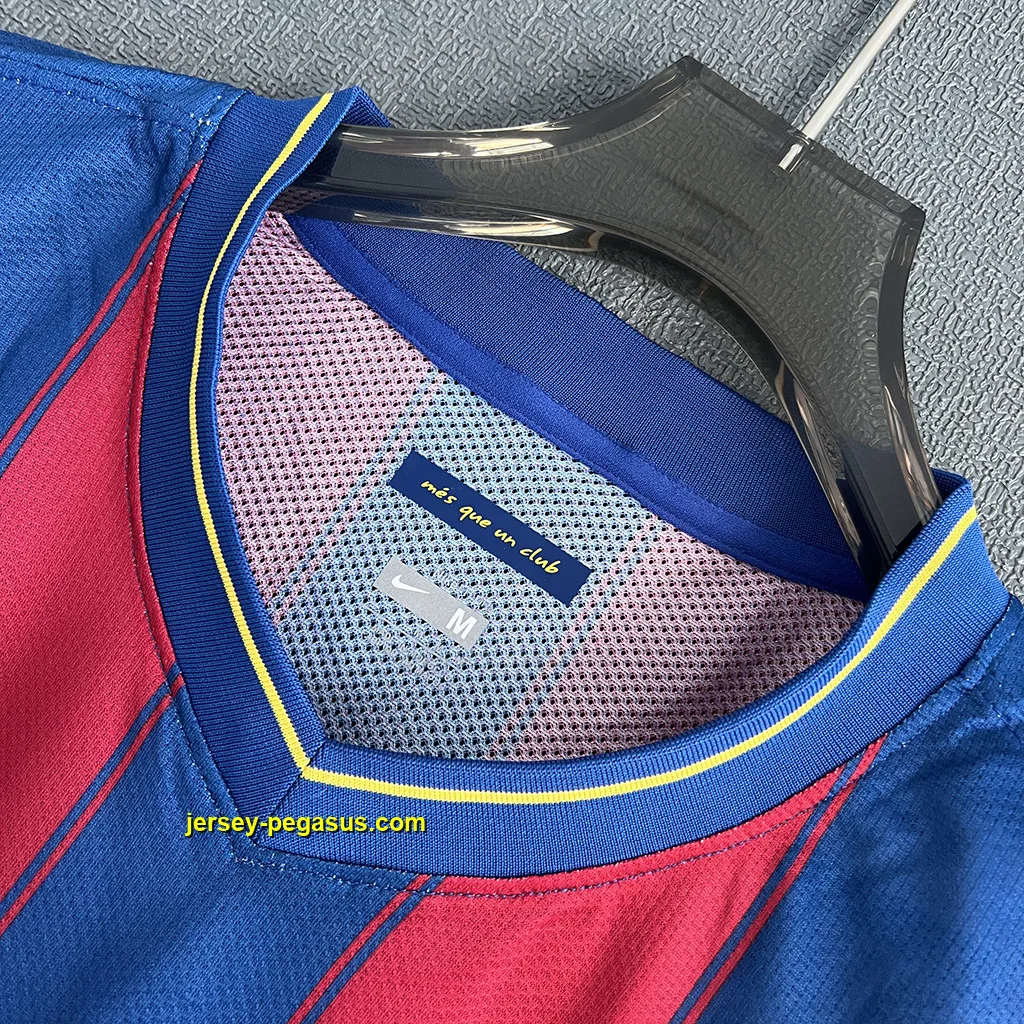 Barcelona Retro 09-10 Home Player Version