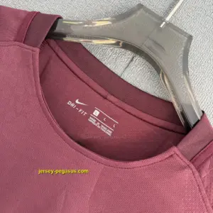 Barcelona Retro 17-18 Third