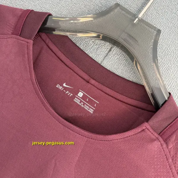 Barcelona Retro 17-18 Third
