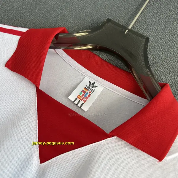 Hamburg Retro 1980 Home