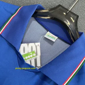 Italy Retro 1990 Home