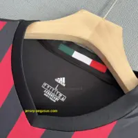 AC Milan Retro 16-17 Home