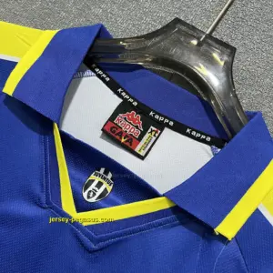 Juventus Retro 96-97 Away