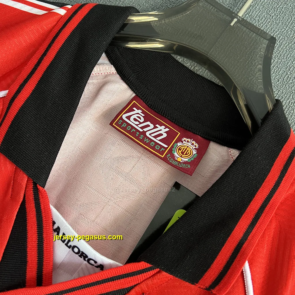 Mallorca Retro 96-97 Home