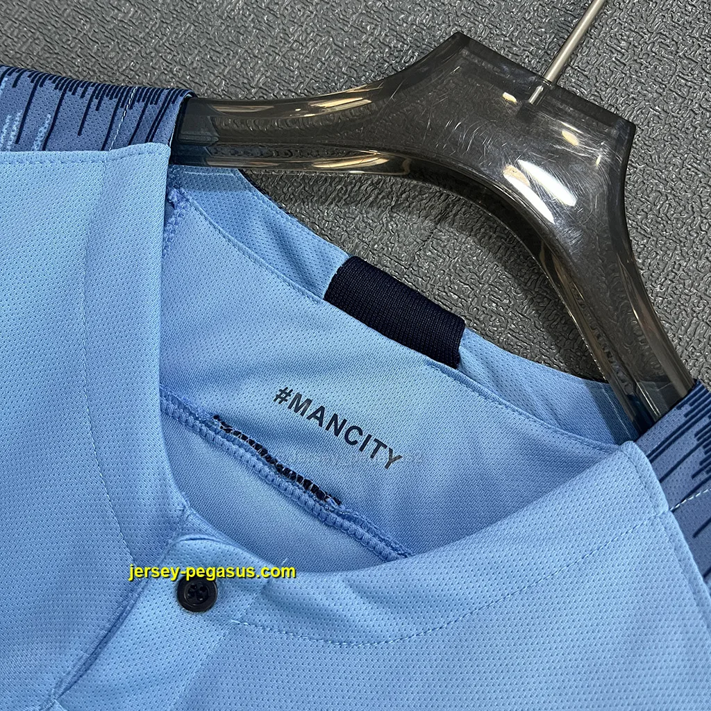 Man City Retro 18-19 Home