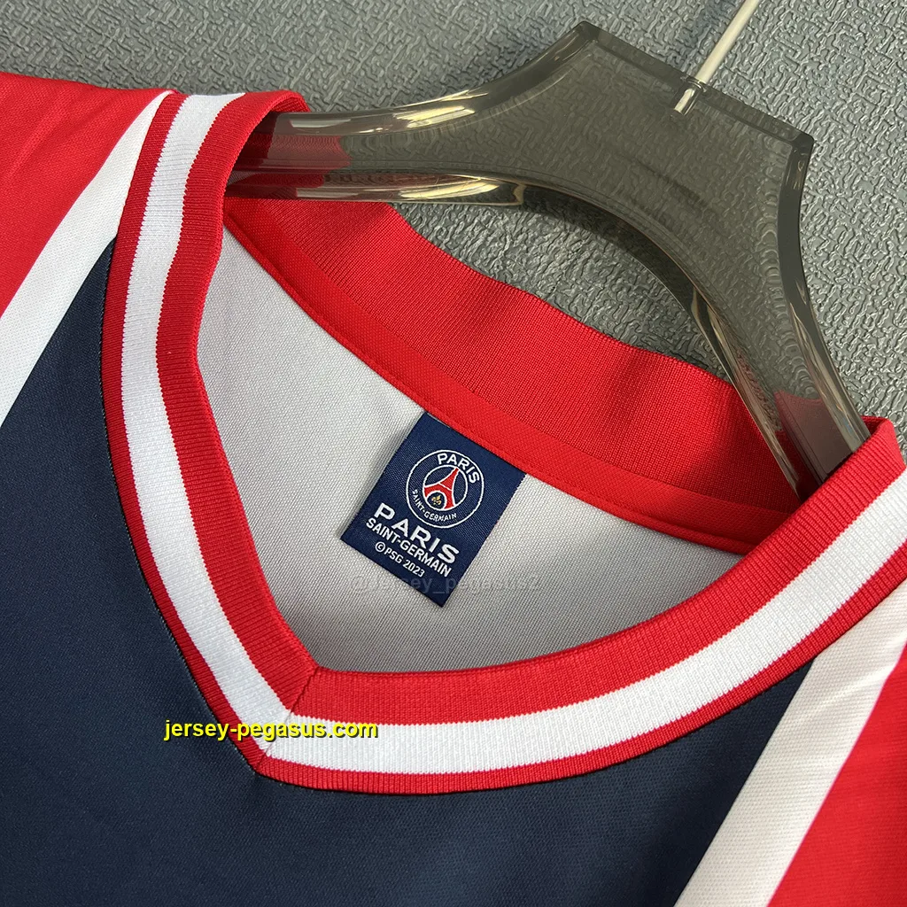 PSG Retro 74-75 Away PSG Retro 74-75 Away